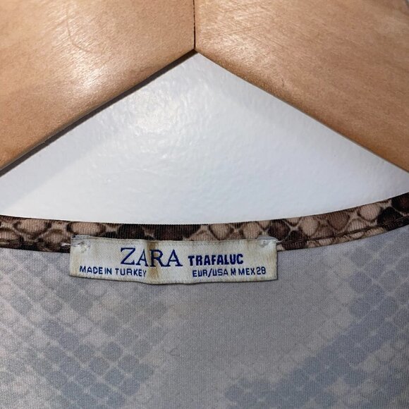 Zara Trafaluc Women's Snakeskin Reptile Print V-neck Stretch Bodysuit Size M - Picture 5 of 5